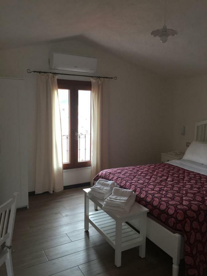 Bomarosa B&B Боса Экстерьер фото